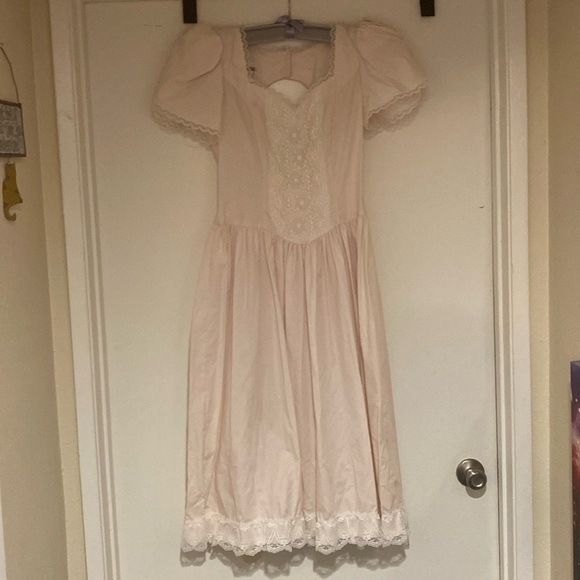 Gunne Sax Dresses & Skirts - Vintage Gunne Sax dress!